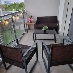 https://la-maison-de-florina.italymilanhotels.net